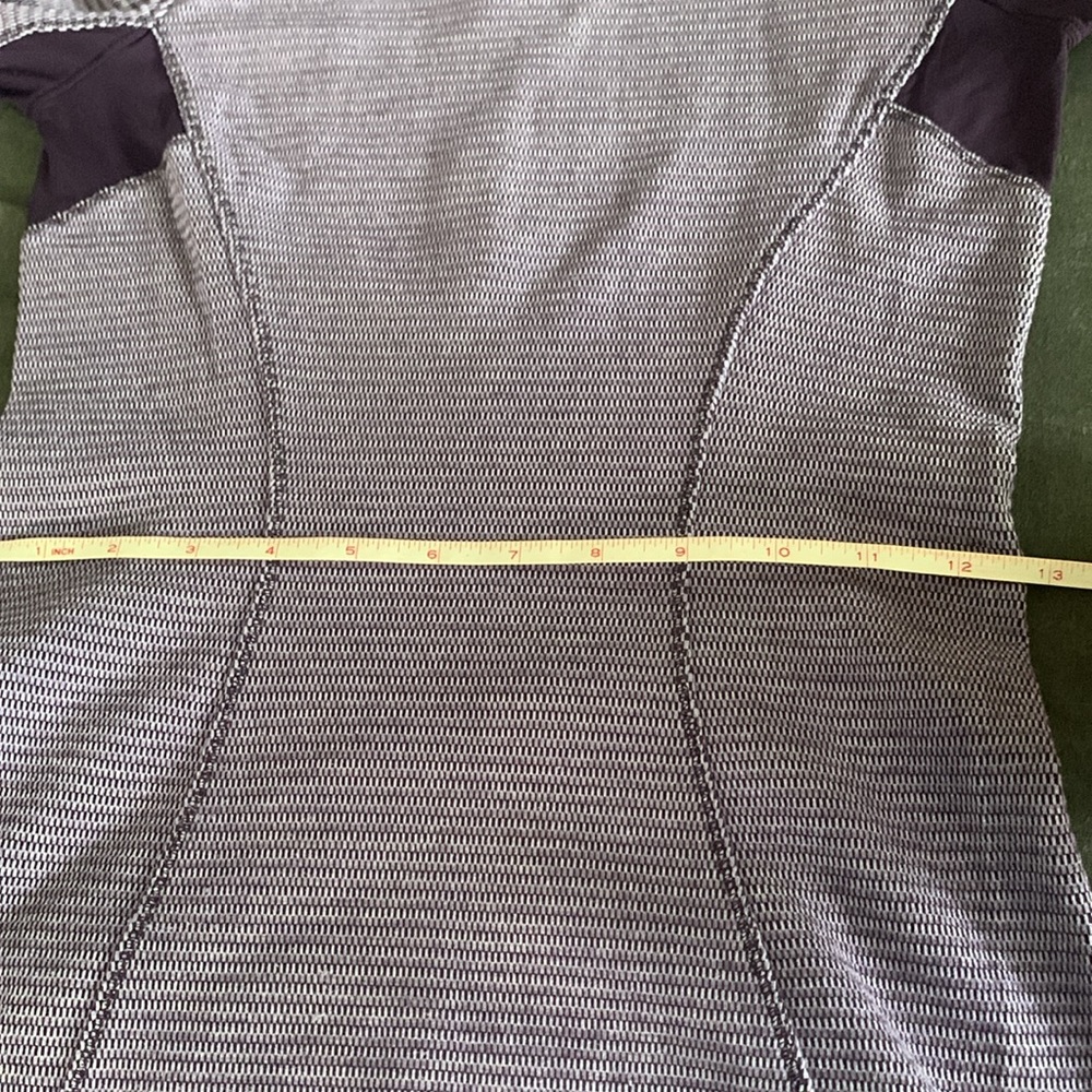 Lululemon Active LS Top - Picture 10 of 12